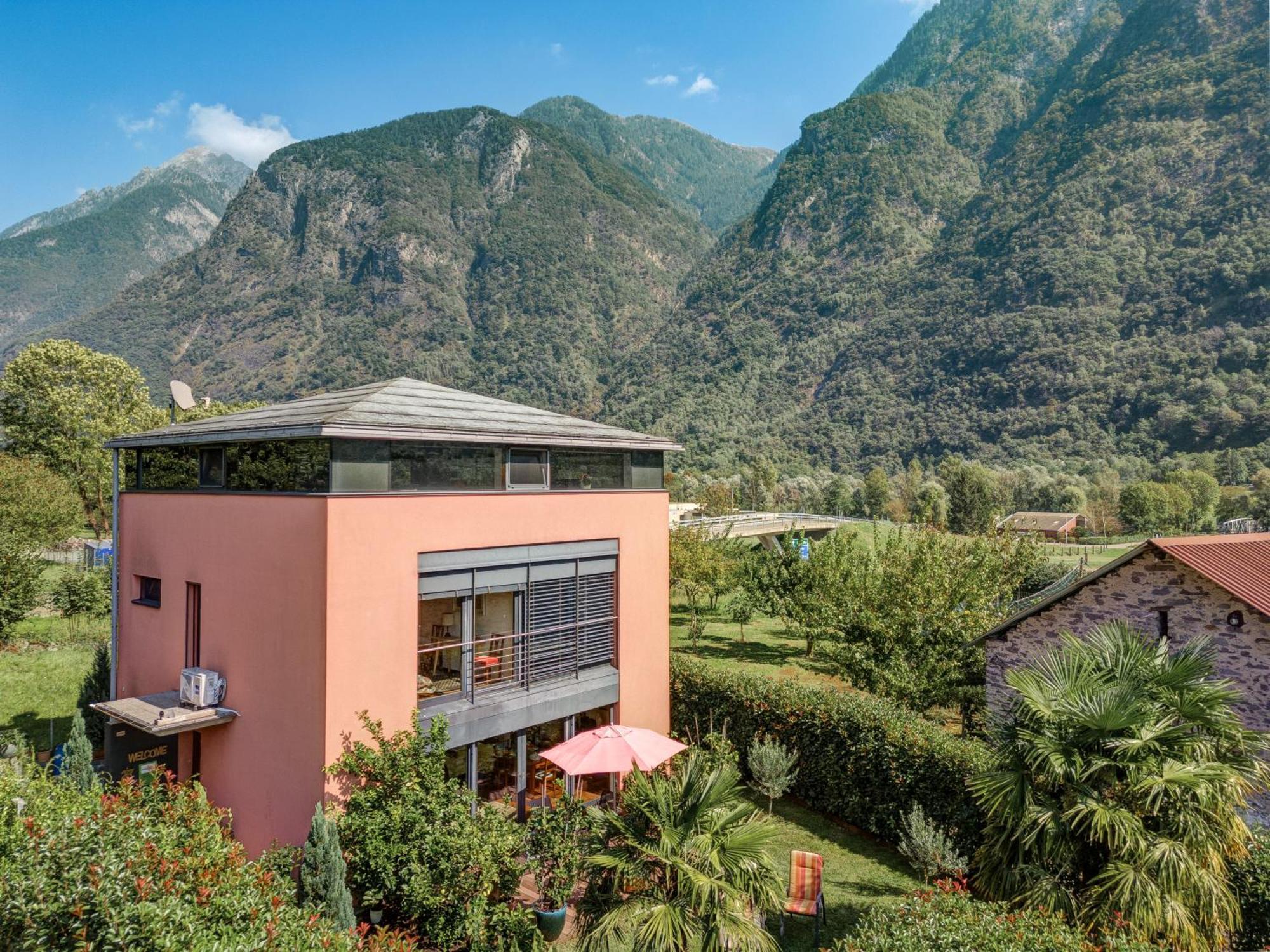 Casa Oliver, Tra La Calanca E I Castelli Di Bellinzona Grono 외부 사진